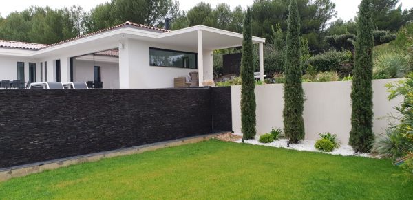 Construction villa moderne de 400m² à VENTABREN.